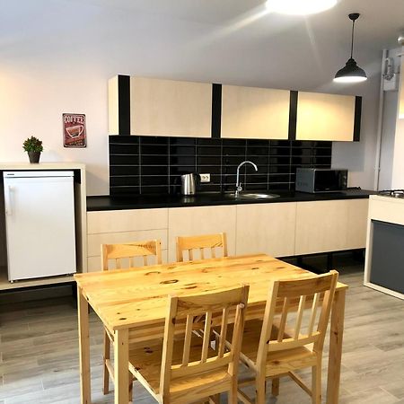 Osapart Cozy Apartment In A Complex Semycvit Lviv Bagian luar foto