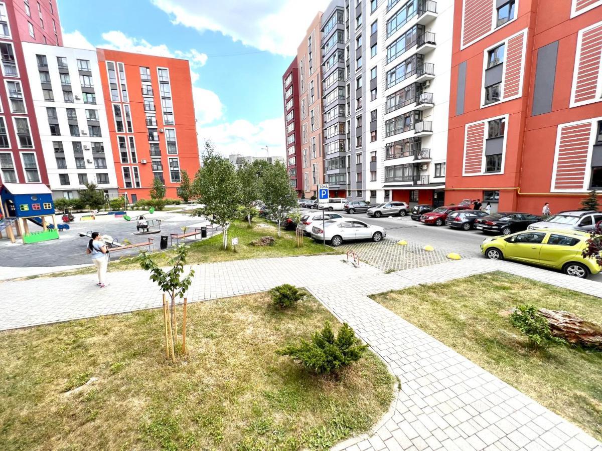 Osapart Cozy Apartment In A Complex Semycvit Lviv Bagian luar foto