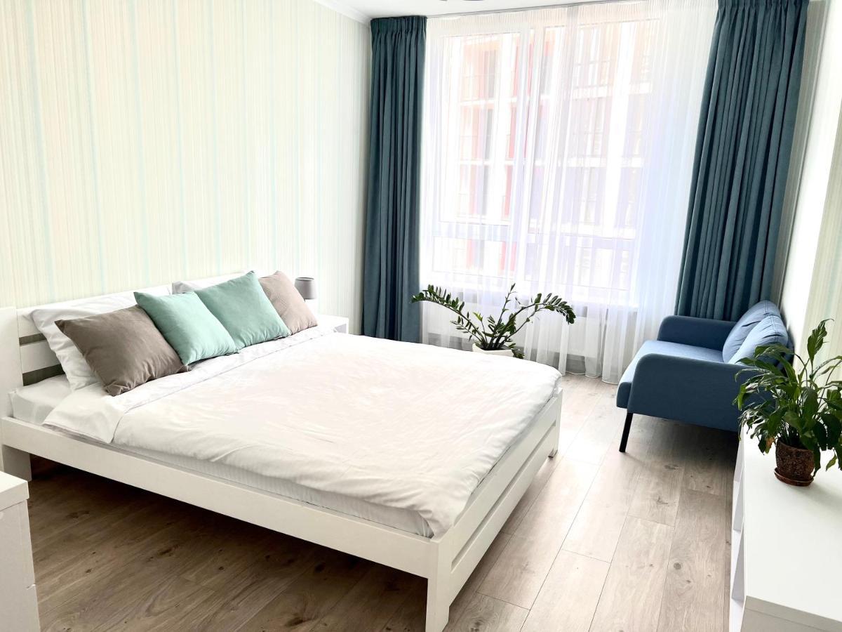 Osapart Cozy Apartment In A Complex Semycvit Lviv Bagian luar foto