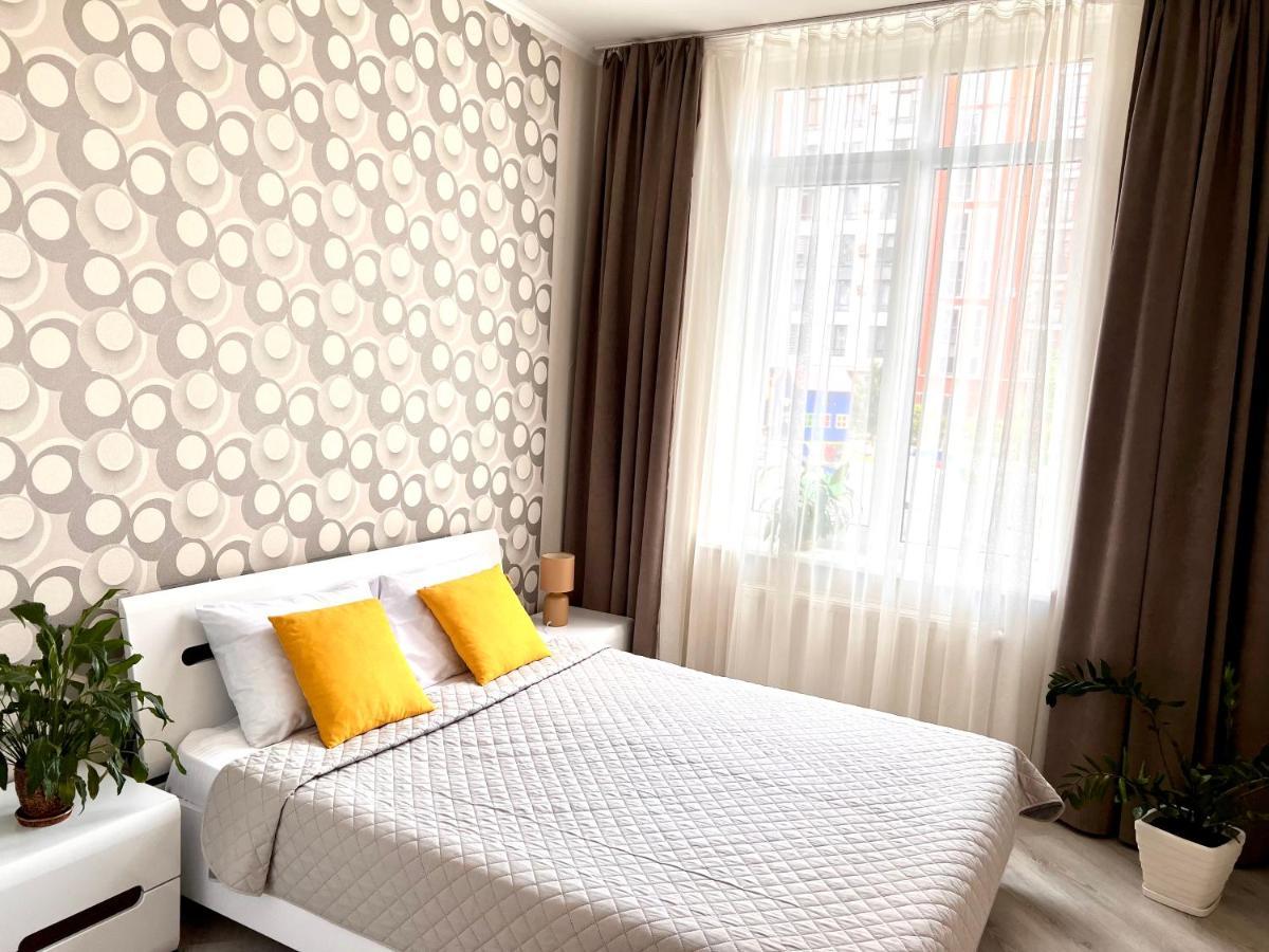 Osapart Cozy Apartment In A Complex Semycvit Lviv Bagian luar foto