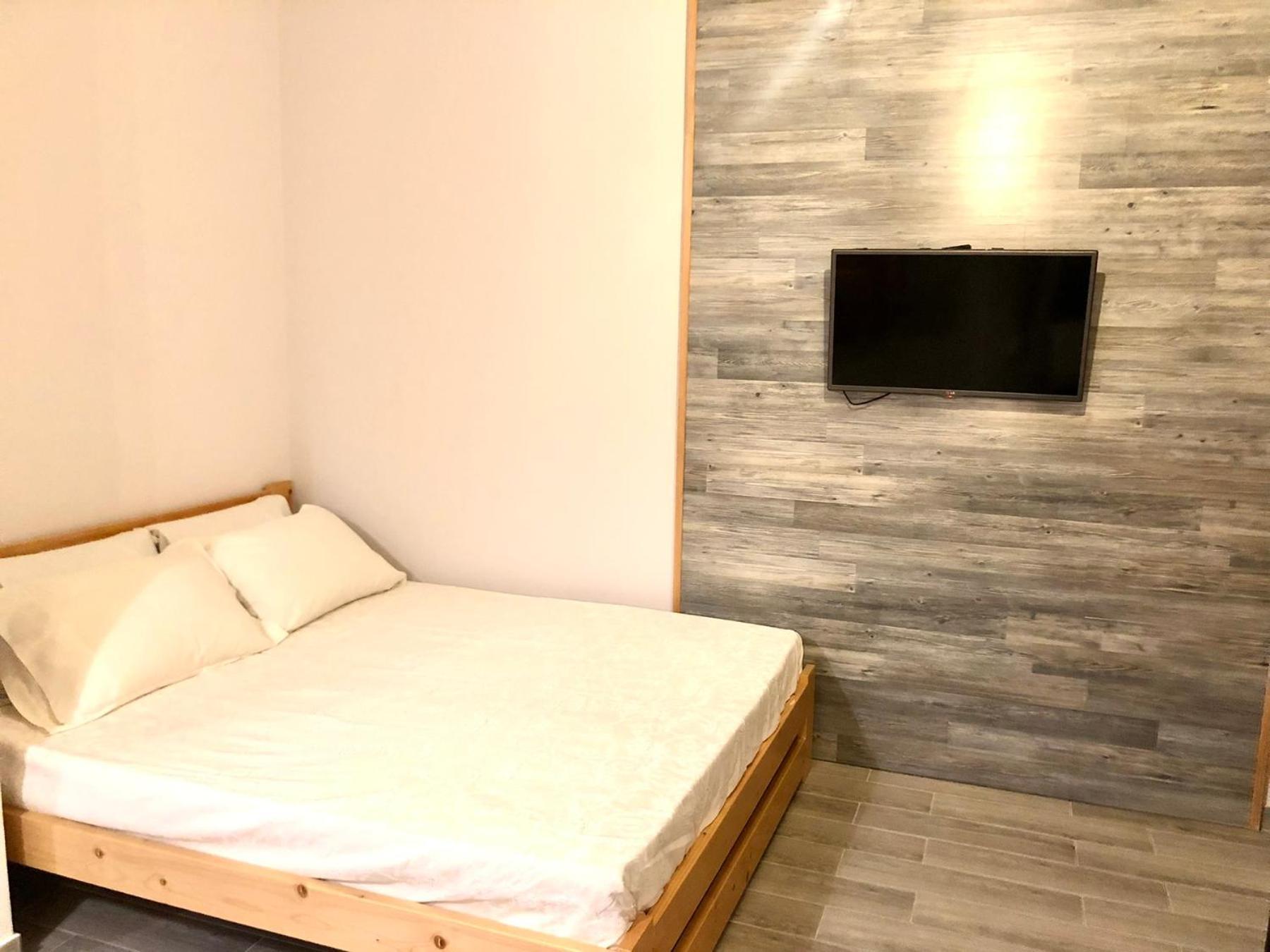 Osapart Cozy Apartment In A Complex Semycvit Lviv Bagian luar foto
