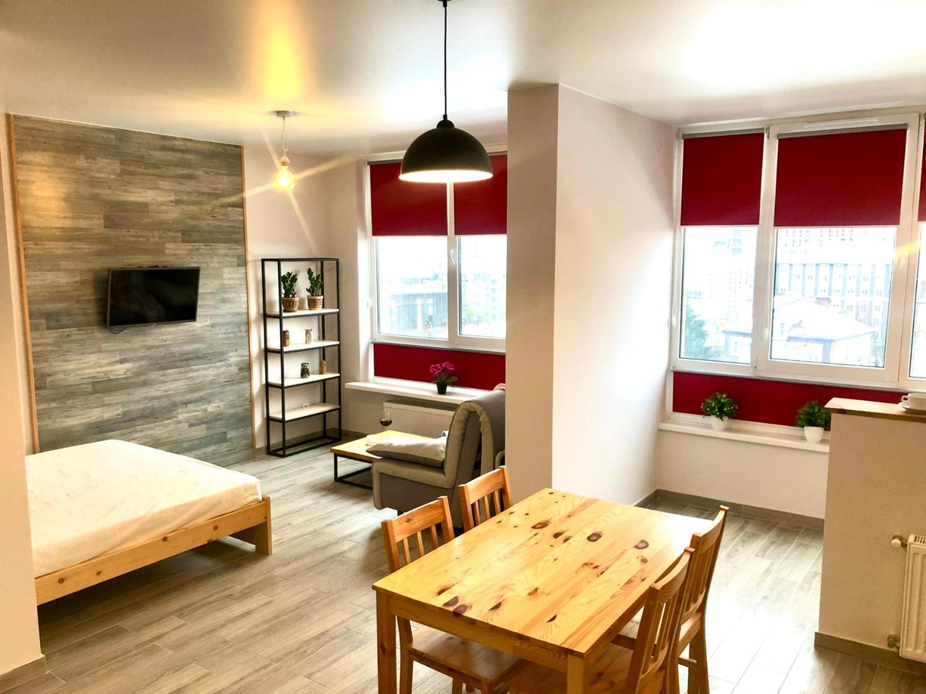 Osapart Cozy Apartment In A Complex Semycvit Lviv Bagian luar foto